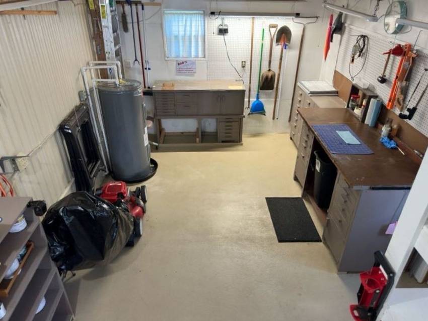 341 Sioux Drive a Winter Haven, FL Mobile or Manufactured Home for Sale